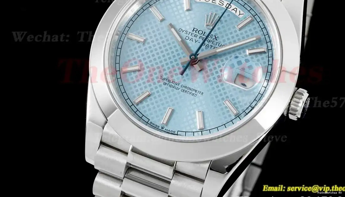 A2836 Textured DayDate SS SS EWF Dial Blue 40mm 0419